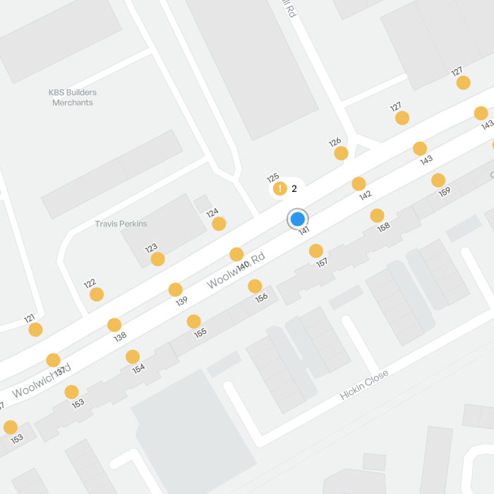 Street level: numbered luminaires along a road, one selected and one flagged with a fault